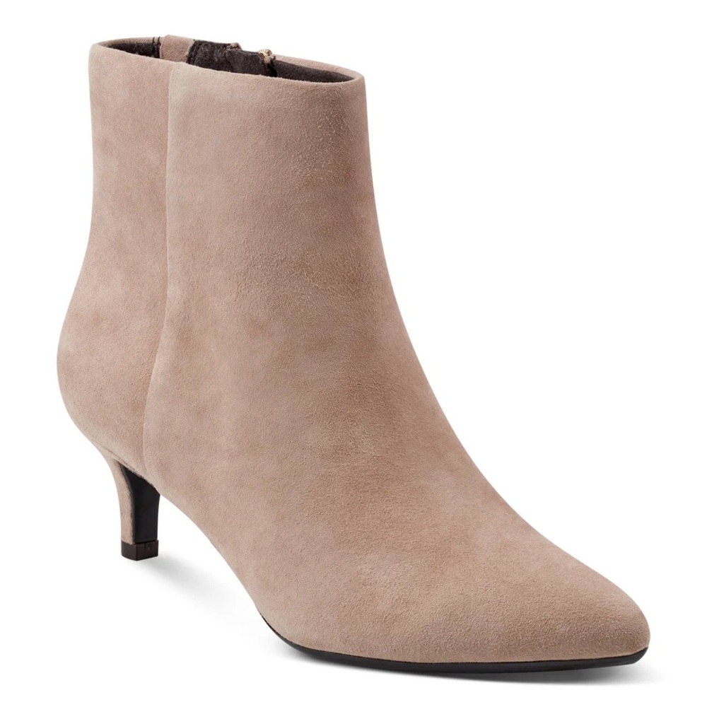 Easy Spirit Taupe Booties NWT